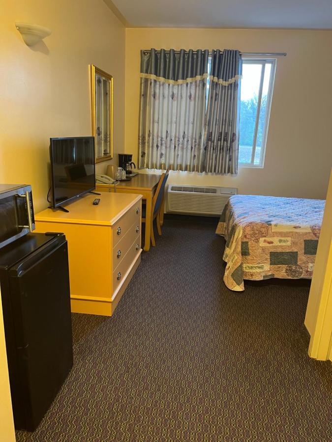 Fairview Inn Simcoe Kültér fotó