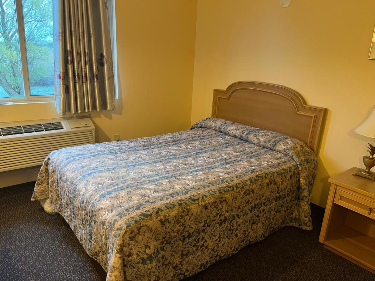 Fairview Inn Simcoe Kültér fotó