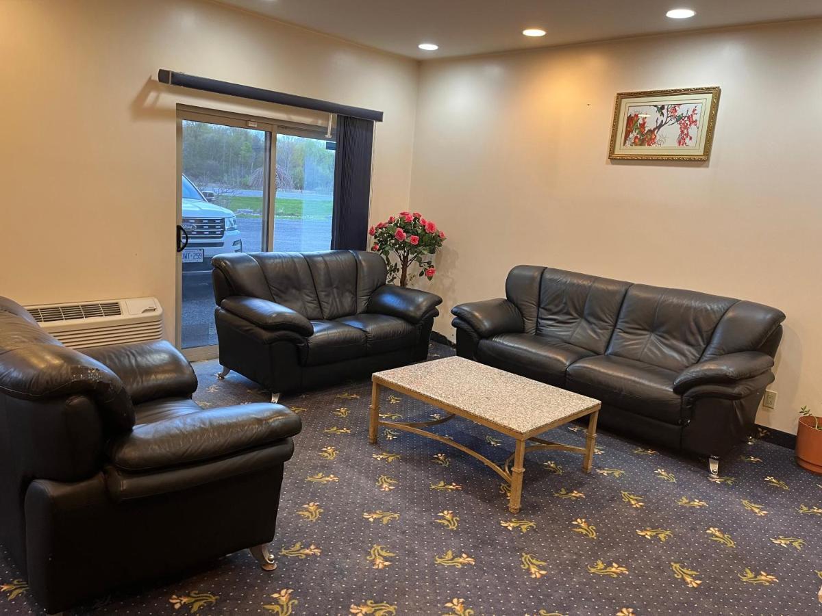 Fairview Inn Simcoe Kültér fotó